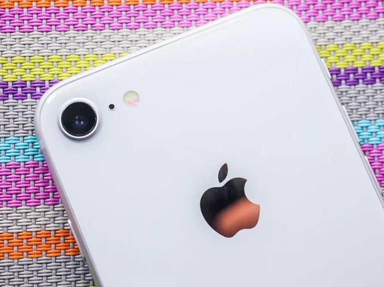 Un «  iPhone 399 $  » pas cher sera lancé le 15 avril – et sera mis en vente une semaine plus tard