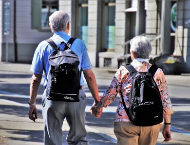 L’intelligence artificielle peut-elle lutter contre la solitude des personnes âgées?